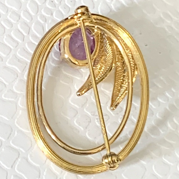 RARE-Antique 14 Karat Yellow Gold Filled Filigree Amethyst Brooch - Picture 10 of 16